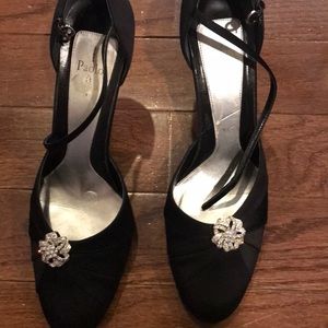 Worn once, beautiful dressy black heels